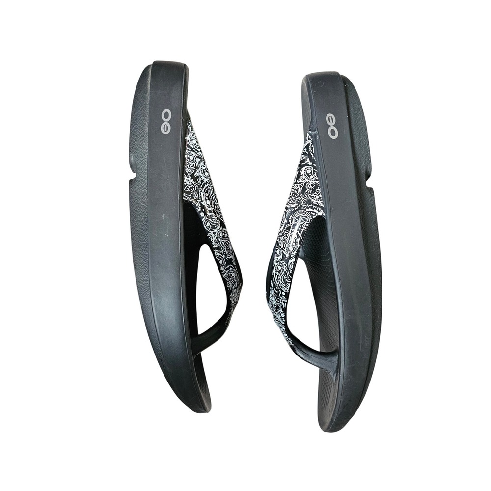 OOFOS OOLala Flip Flop Limited Bandana Paisley Women's Sandals Black US 8 EU 39 - Picture 3 of 8
